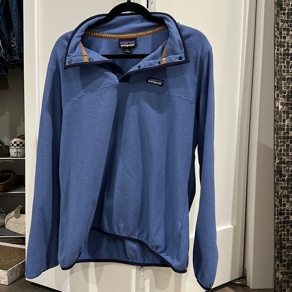Patagonia Blue Women’s Quarter Snap Fleece Pullover Sweater